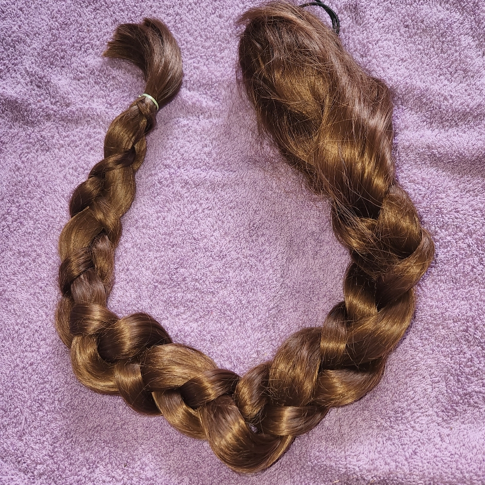 Arda Spanish Brown Clip